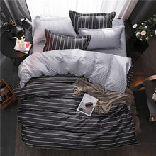 Load image into Gallery viewer, Red Heart Bed Linen Set