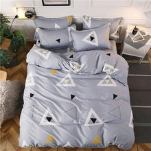 Load image into Gallery viewer, Triangle Bed Linen Set