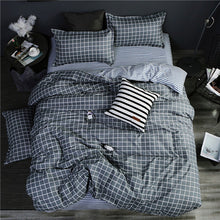 Load image into Gallery viewer, Gray Floral Bed Linen Set